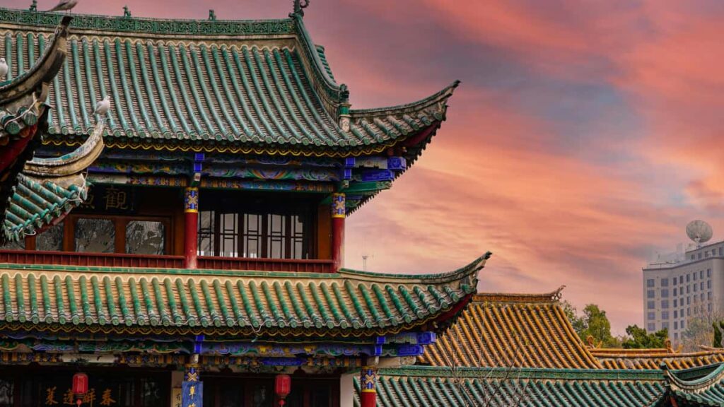 Praktisk guide for norske skapere: hvordan kontakte israelske merkevarer pa Line for a fa til giveaway-avtaler om spillnkler, med taktikk, eksempler og risiko.