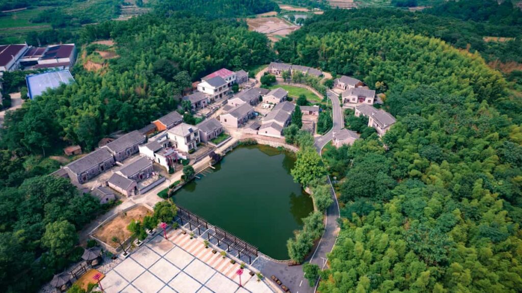 Praktisk guide for norske skapere: hvordan finne, kontakte og booke Paraguay-baserte merker pa Rumble for live produktdemoer.