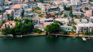 Praktisk guide for norske skapere som vil na Malaysia-merker pa Rumble for sangreaksjoner strategi, pitch-eksempel, og hva lokal merkeprat betyr i 2026.