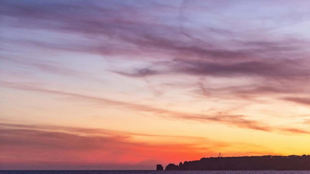 Praktisk guide for norske annonsrer som vil kjre reaksjonskampanjer med Tanzania Lineskapere. Inkluderer plattformvalg, outreachstrategi og lokal innsikt.